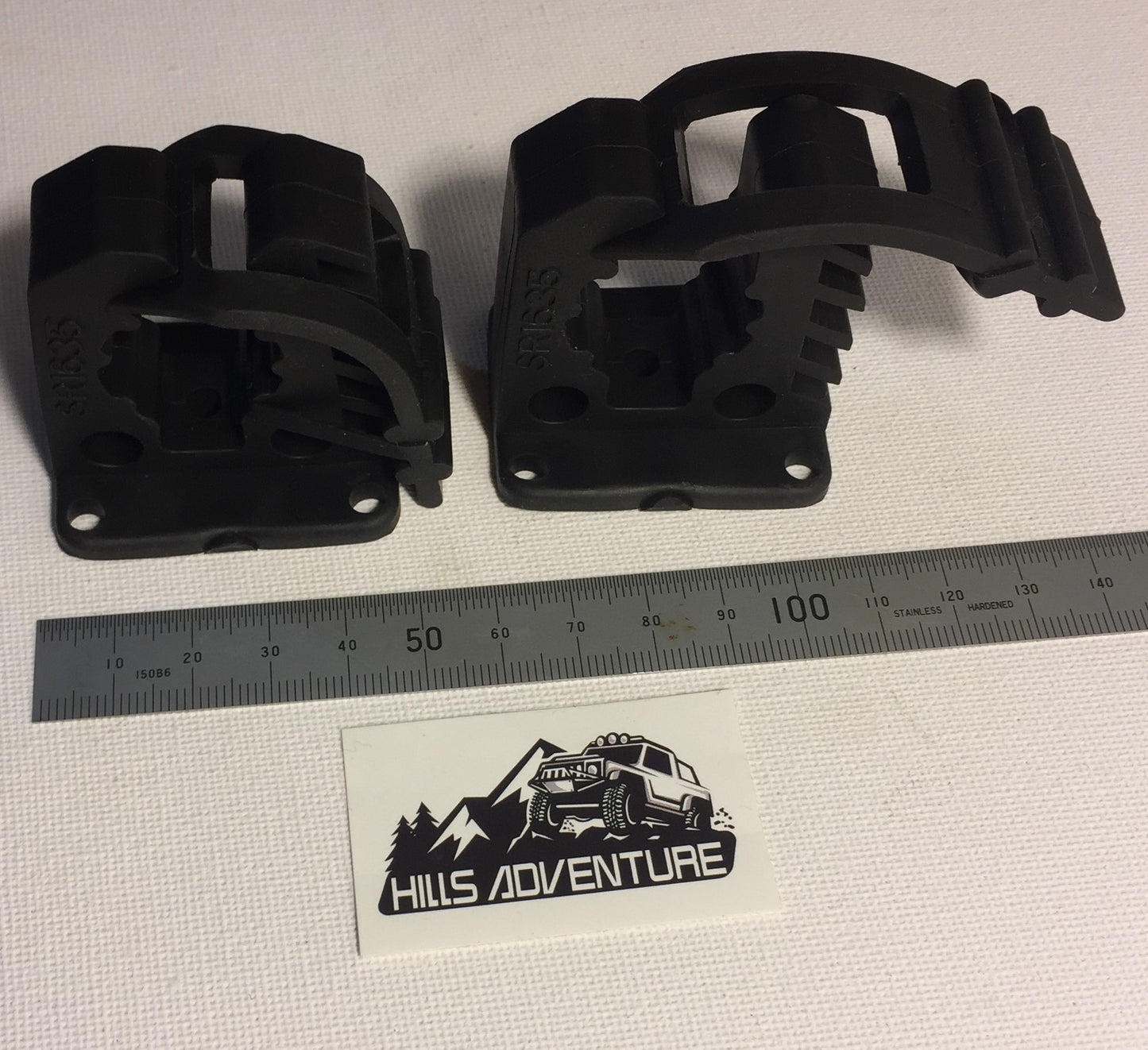 PAIR Super Fix Rubber Clamp16-35mm Holds 11Kgs Each - Mount Tools On Vehicles